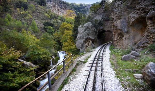 Οδοντωτός Καλάβρυτα διακοπές