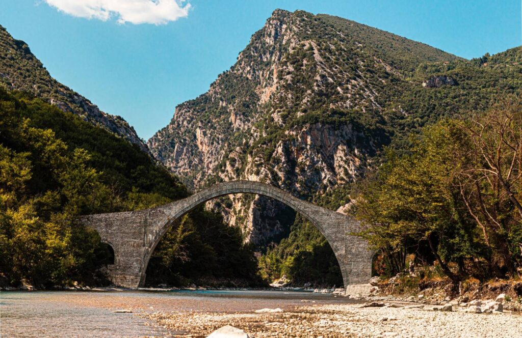 Τζουμέρκα: 3 χωριά που δίνουν άλλη πνοή στις καλοκαιρινές διακοπές