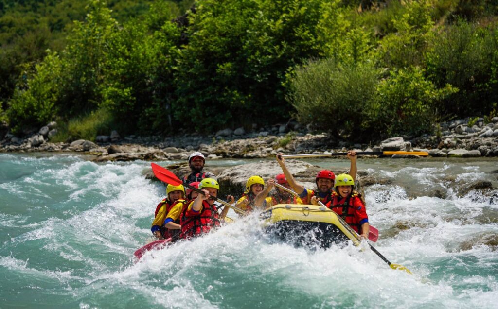 Το rafting είναι το extreme sport της άνοιξης