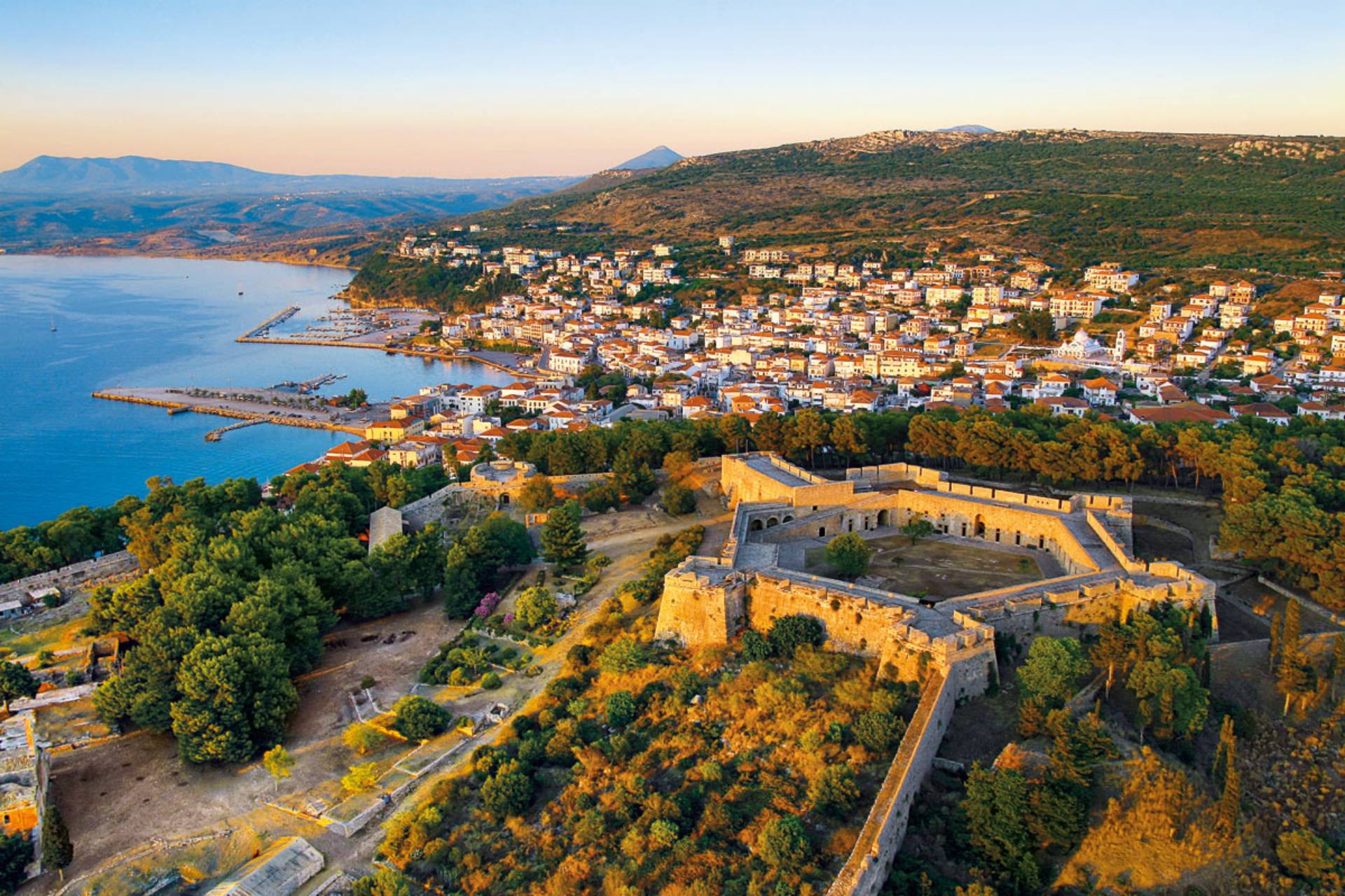 Πύλος: Η αρχοντική πόλη της Μεσσηνίας