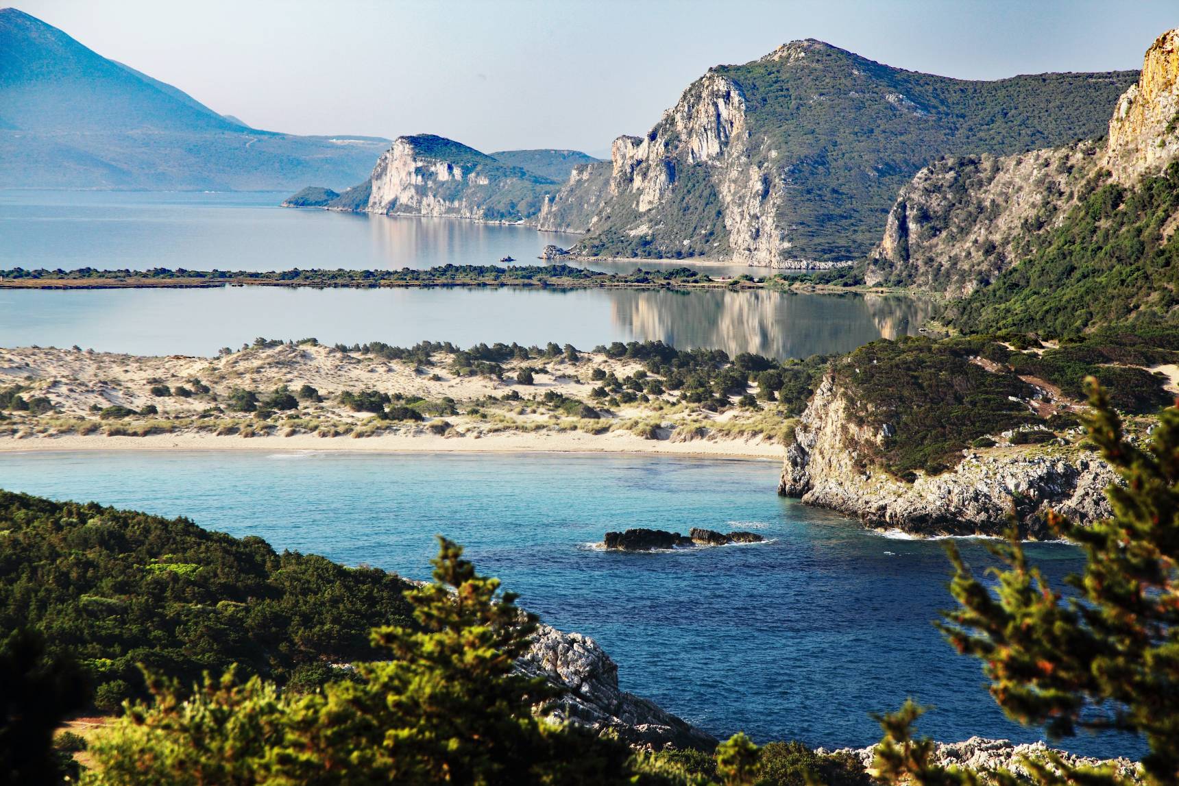 Πύλος: 3 προορισμοί για αποδράσεις γύρω από την ιστορική πόλη